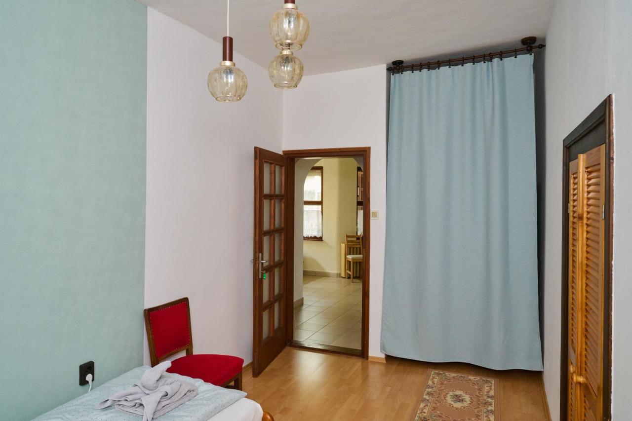 Koelcsey Vendeghaz Apartment Hódmezővásárhely Exterior foto