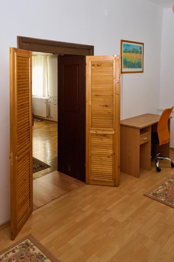 Koelcsey Vendeghaz Apartment Hódmezővásárhely Exterior foto