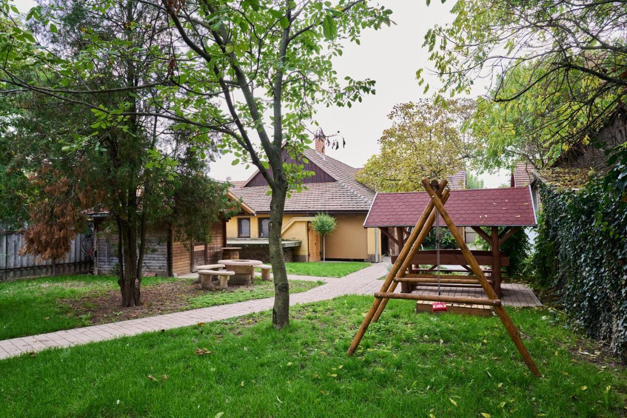 Koelcsey Vendeghaz Apartment Hódmezővásárhely Exterior foto